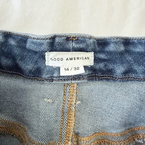 Good American | SZ 14/ 32 | Straight Jeans Indigo Blue | Cropped Distressed - Picture 2 of 9
